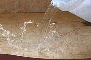 改则漏水维修 免砸砖防水材料该如何施工
